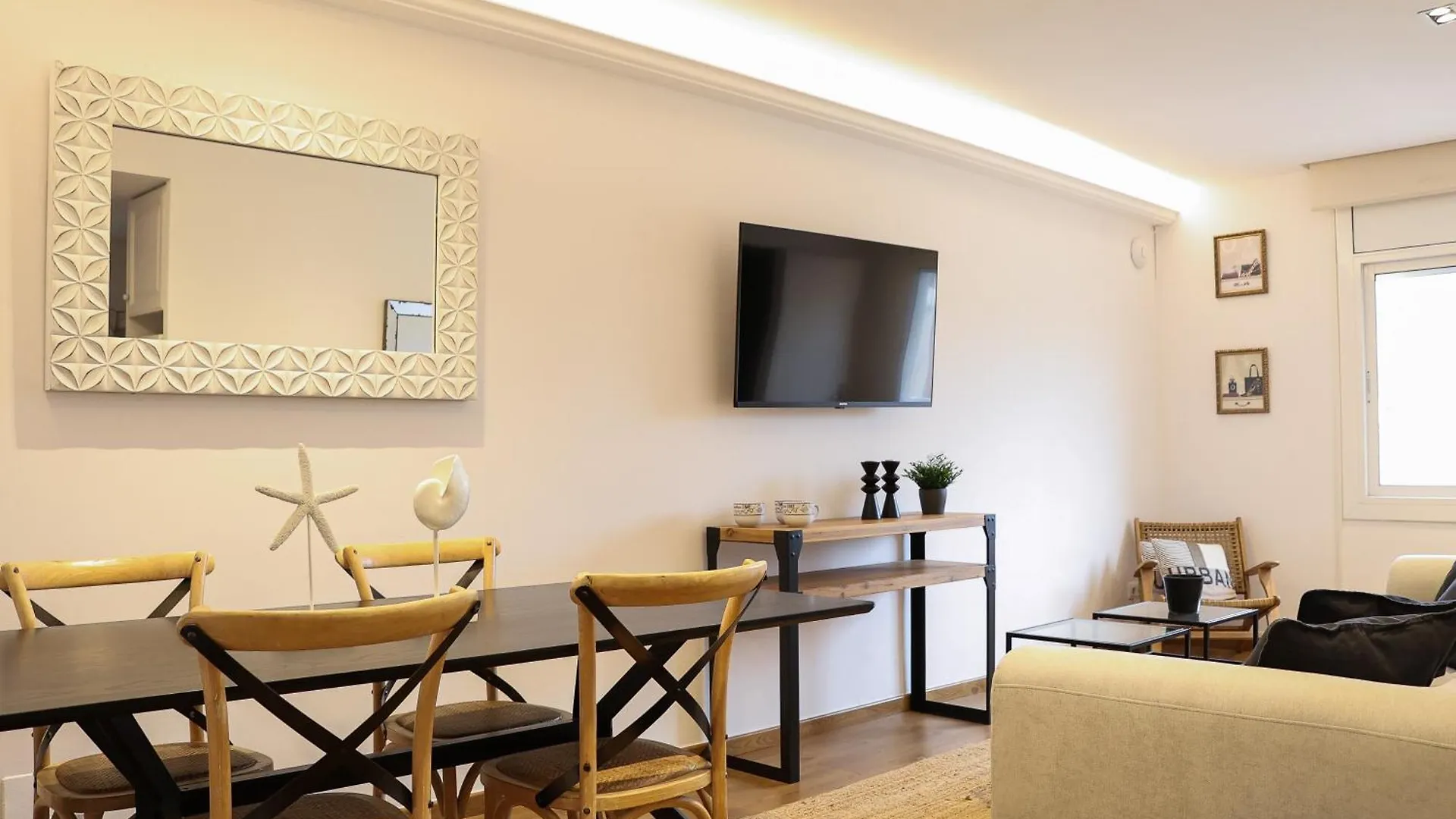 アパート バルセロナAb Eixample Calabriaアパートメント